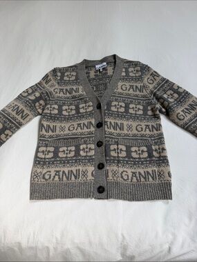 Ganni Gray and Cream Patterned Logo Cardigan